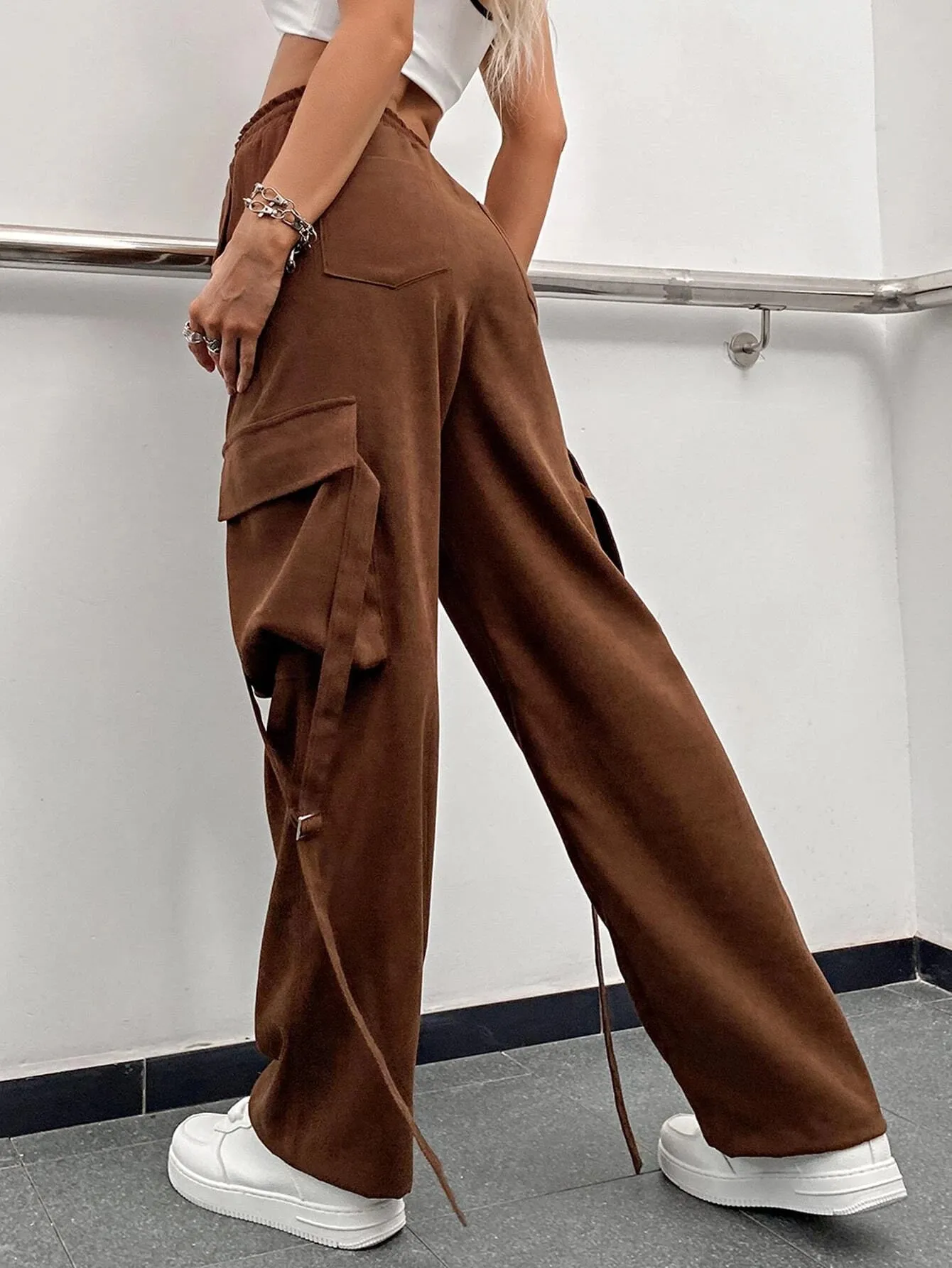 Brown Waist Flap Pocket Cargo Pants