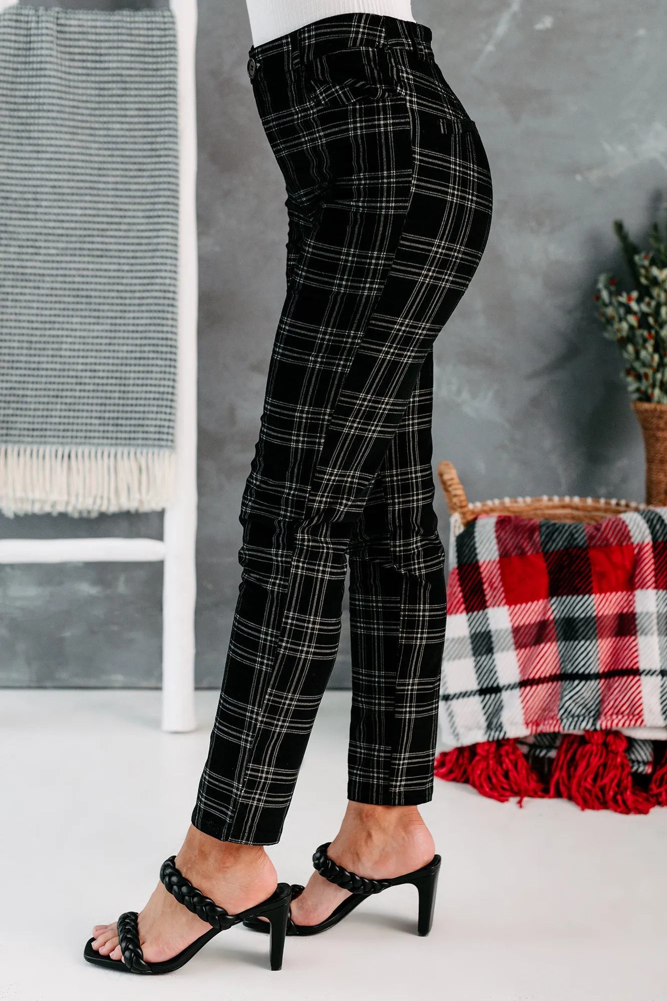Eve High Waisted Velvet Plaid Pants (Black)