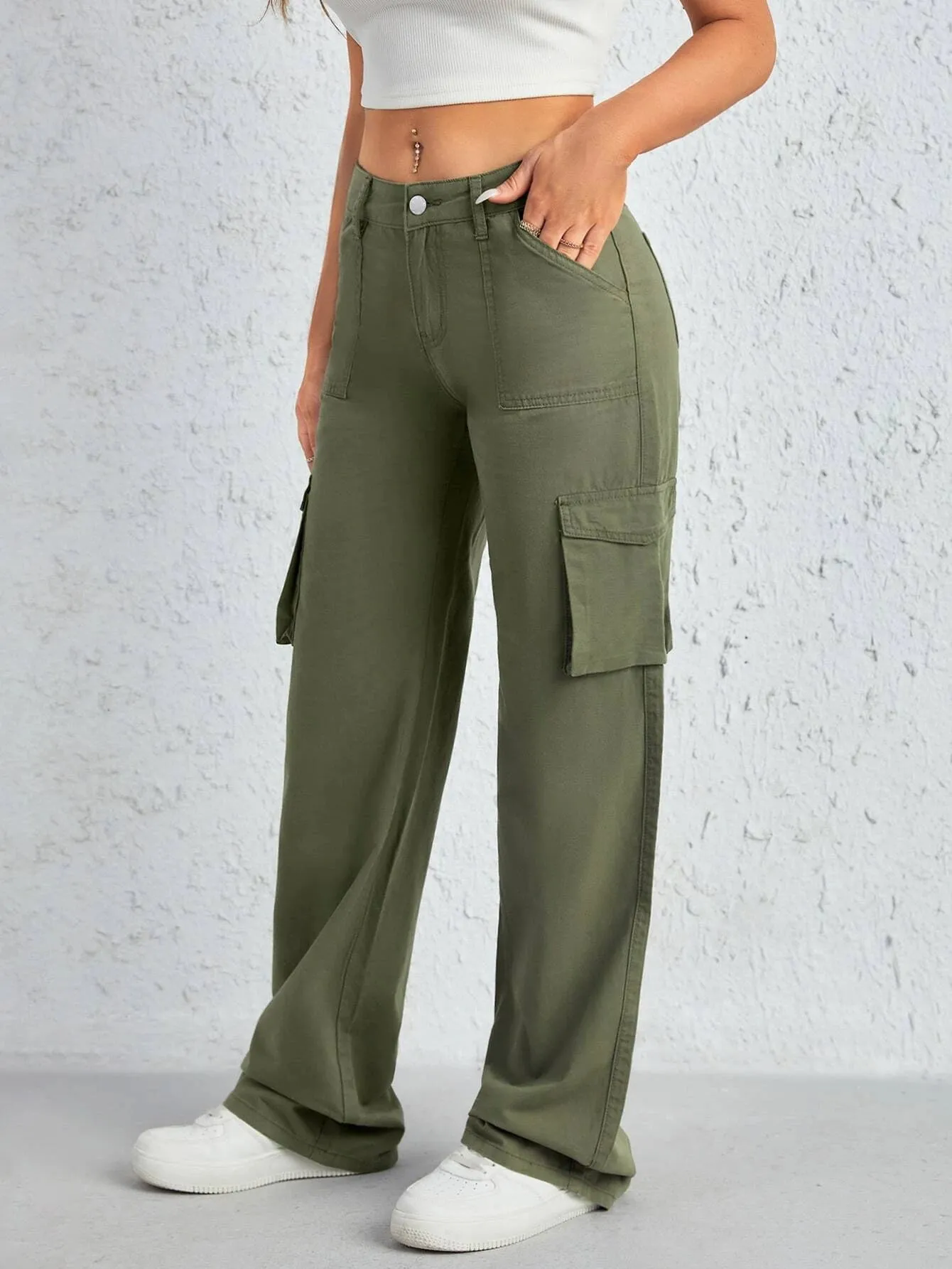 Flap Side Pocket Plain Cargo Jeans