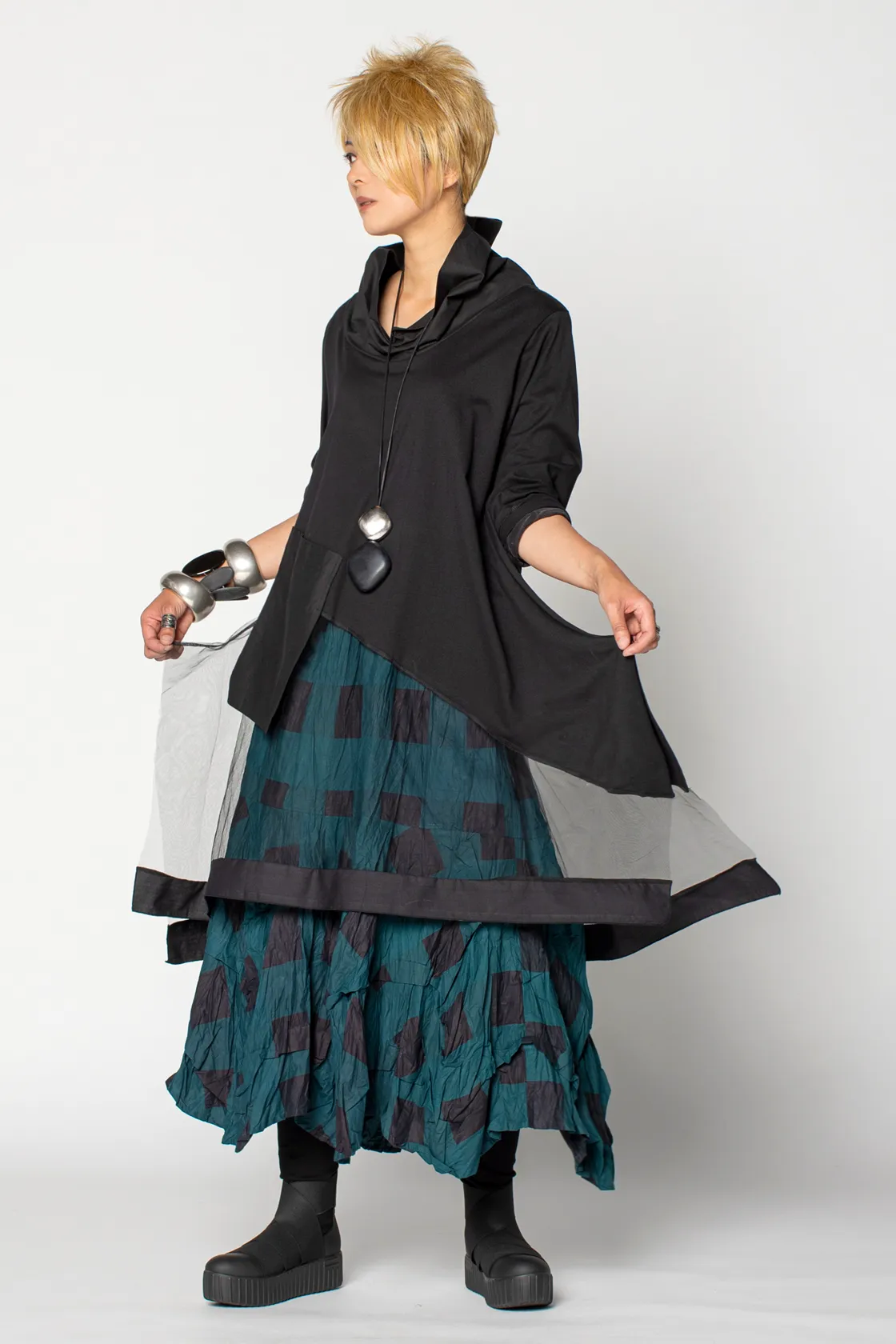 Manifold Skirt in Teal Nove Carnaby