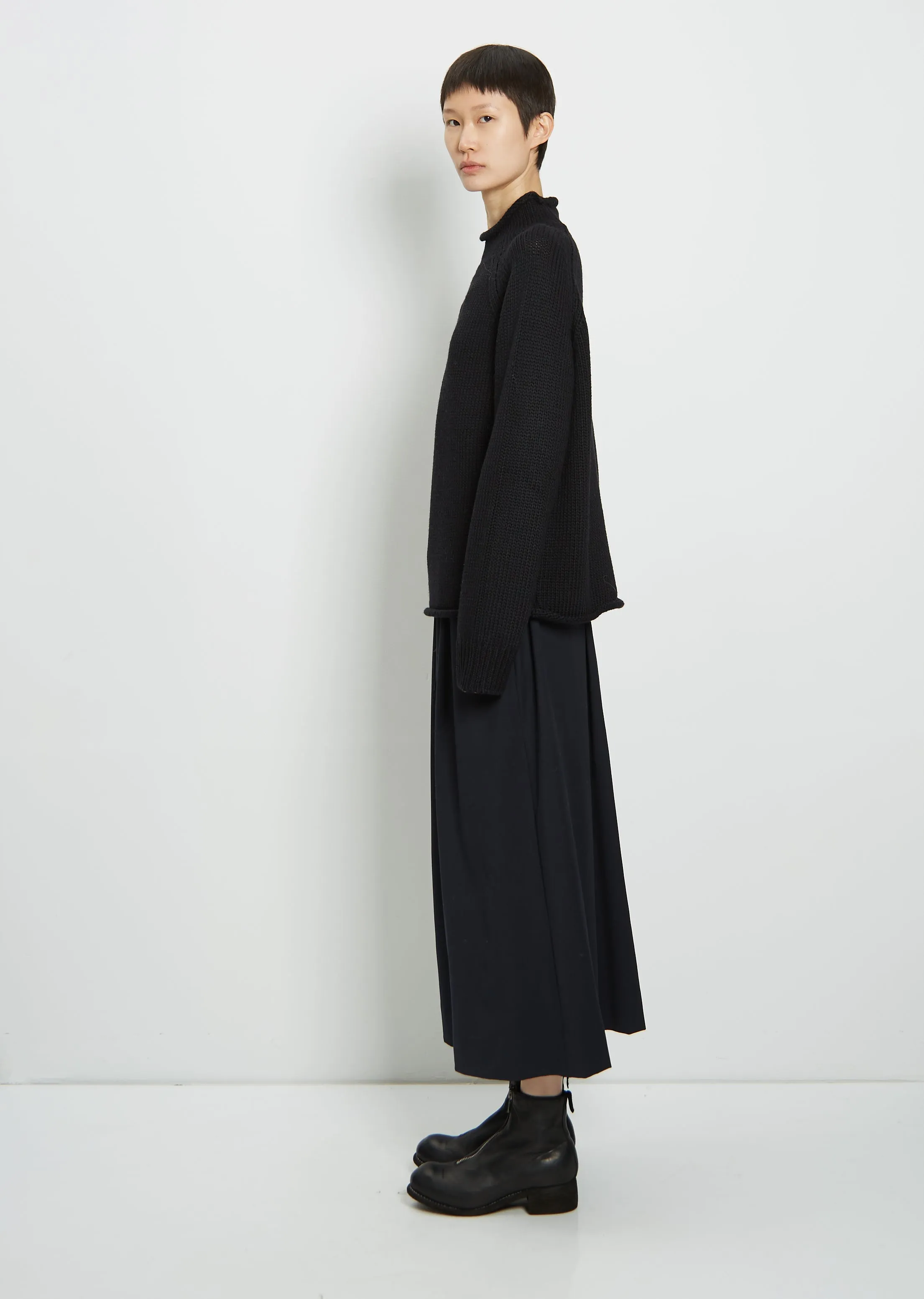 Merino Wool Rollneck — Black