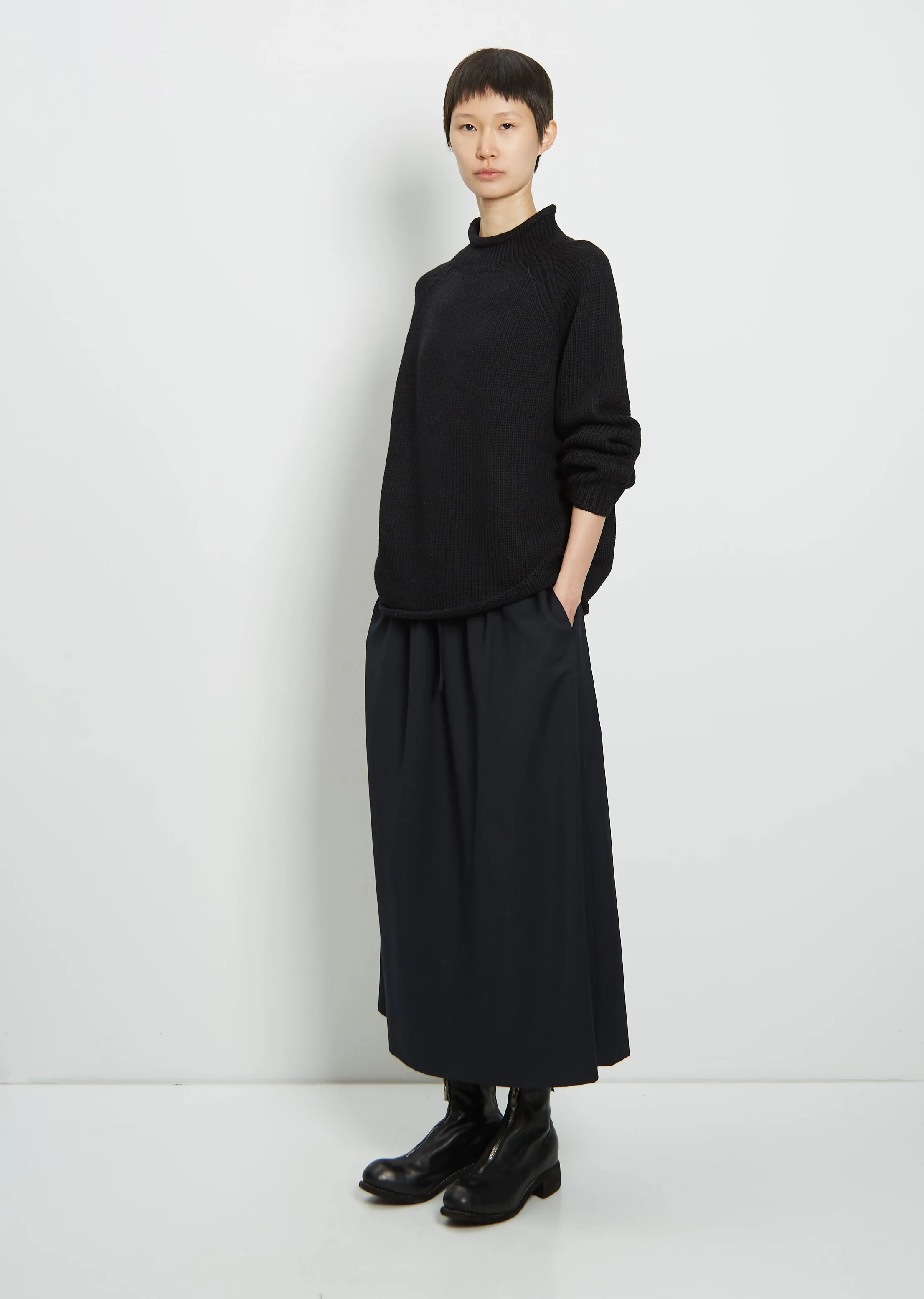 Merino Wool Rollneck — Black