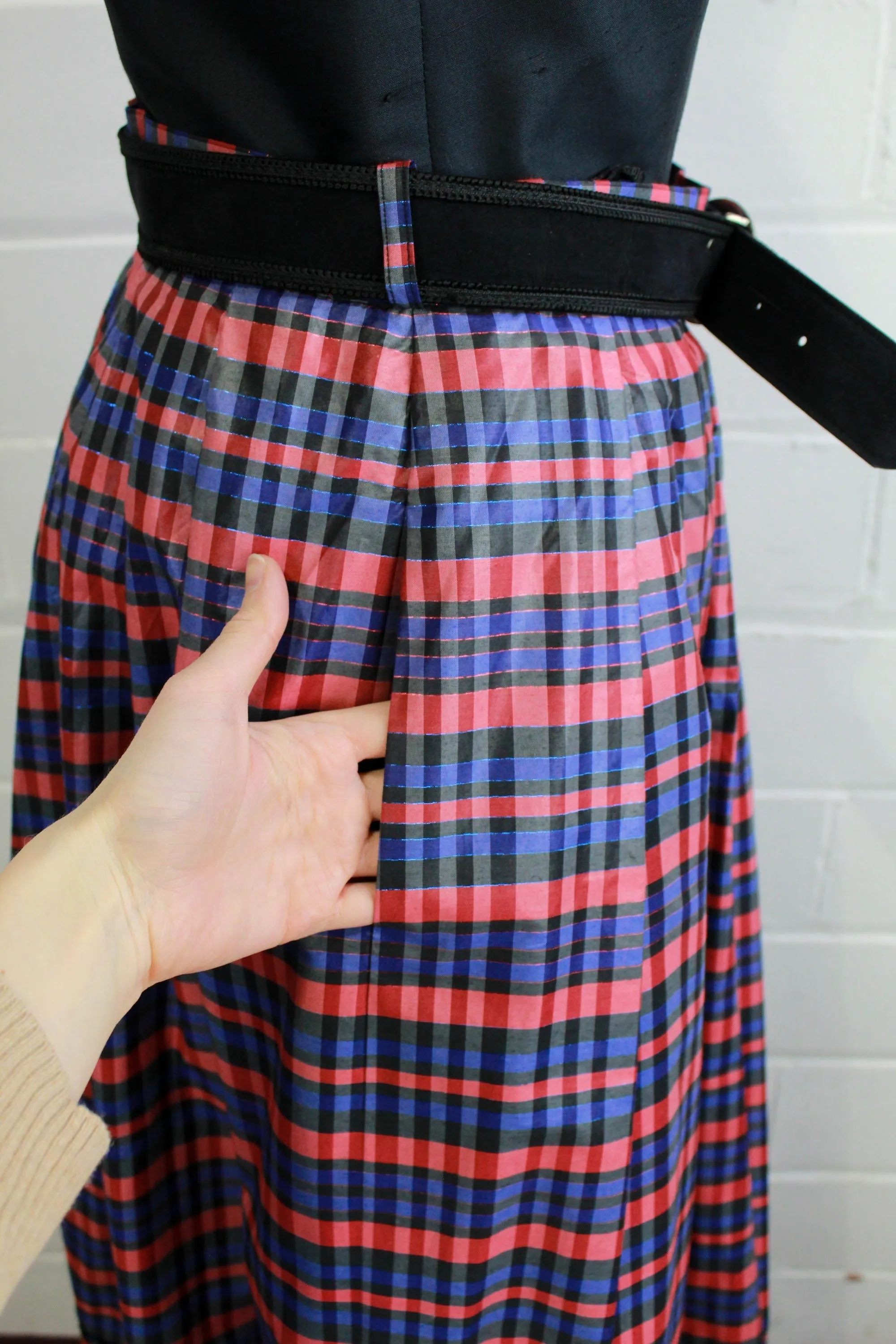 Vintage 1980s Austrian Red and Blue Plaid Dirndl Skirt, Medium